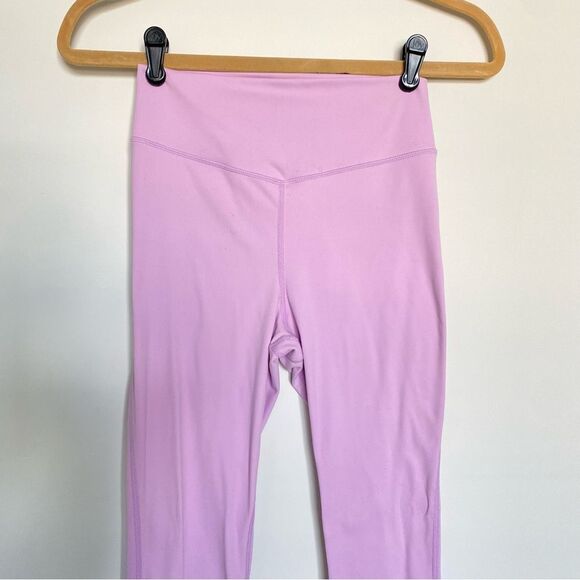 WeWoreWhat Lilac V-shaped Leggings Size Medium - Picture 7 of 13